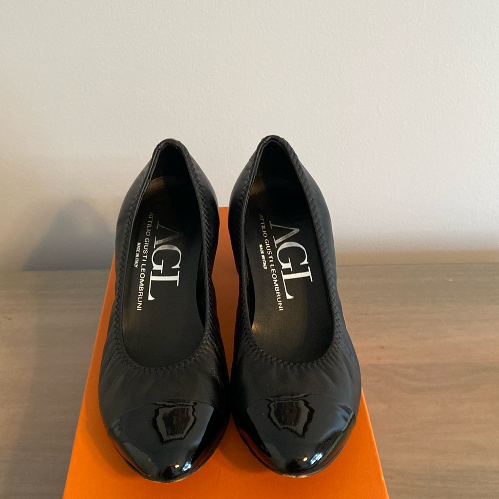 AGL Black Leather Pumps